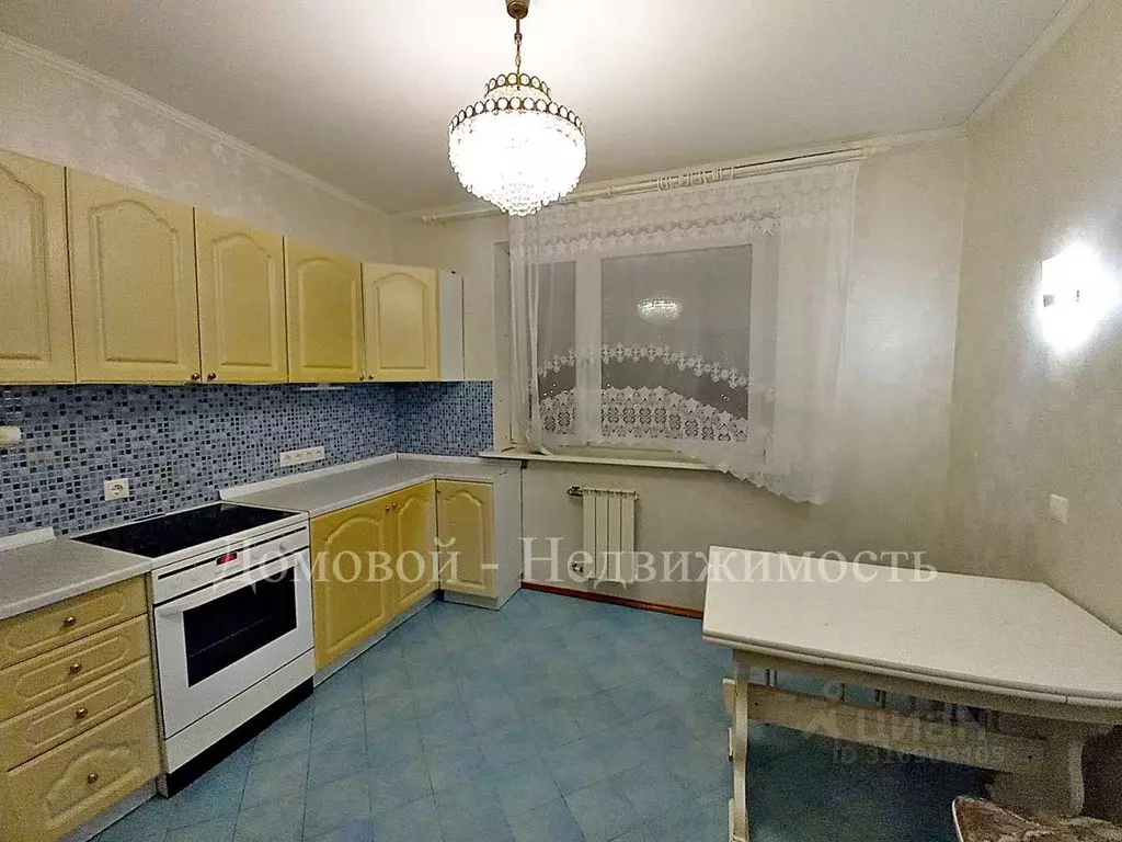3-к кв. Москва ул. Маршала Тухачевского, 32К2 (75.1 м) - Фото 0