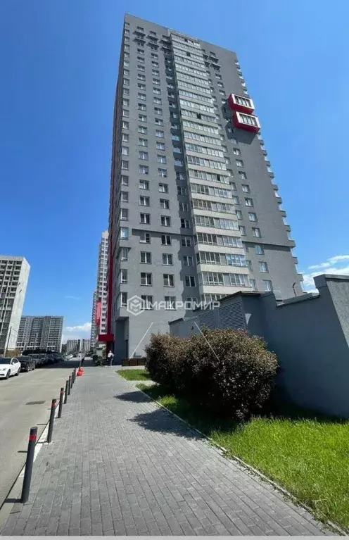 3-к кв. Челябинская область, Челябинск ул. Героя России А.В. Яковлева, ... - Фото 1