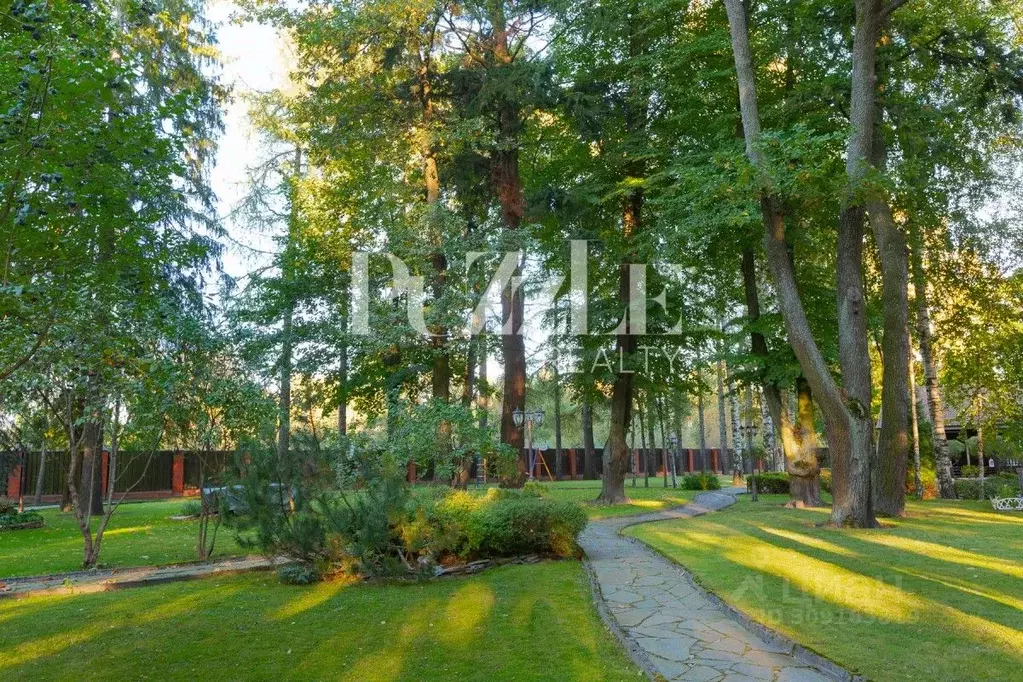 Участок в Санкт-Петербург Ольгино тер., ул. Коммунаров, 7 (69.65 сот.) - Фото 1
