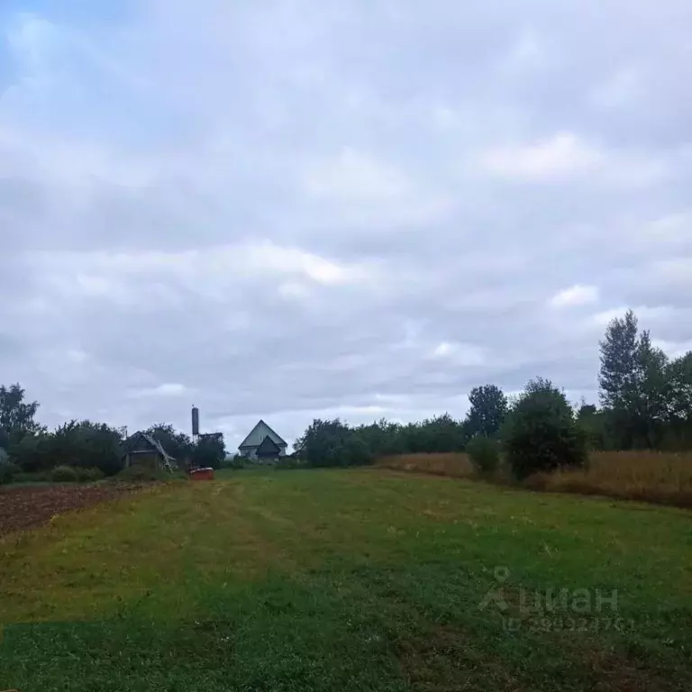 Участок в Тверская область, Калининский муниципальный округ, д. ... - Фото 1