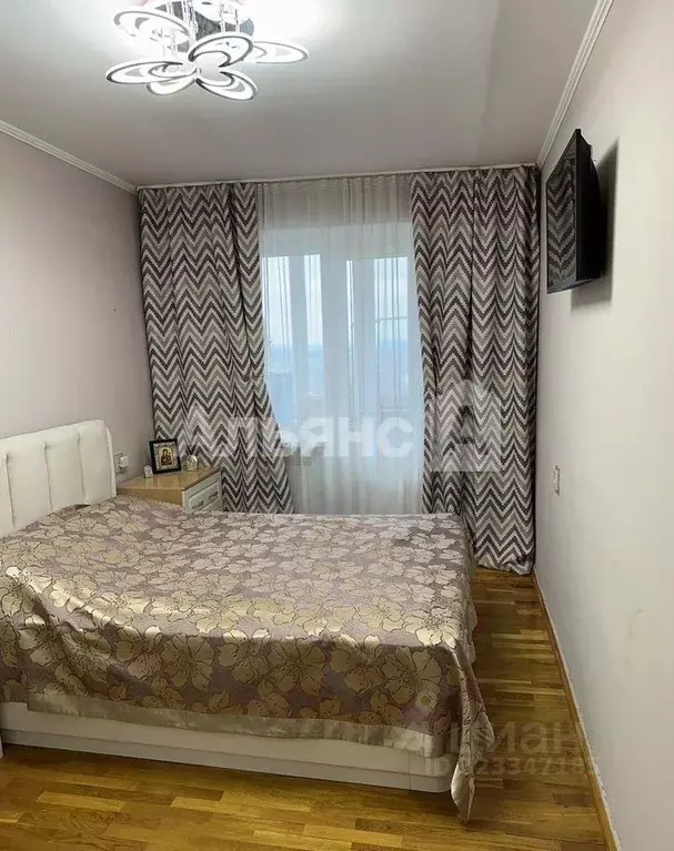 3-к кв. Ростовская область, Шахты ул. Шевченко, 72 (65.0 м) - Фото 1