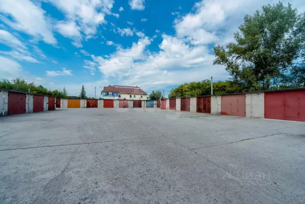 Гараж в Алтайский край, Бийск ул. Вали Максимовой, 103 (20 м) - Фото 2