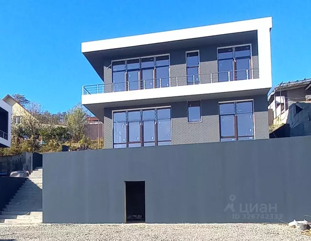 Дом в Краснодарский край, Сочи городской округ, с. Высокое  (165 м) - Фото 1