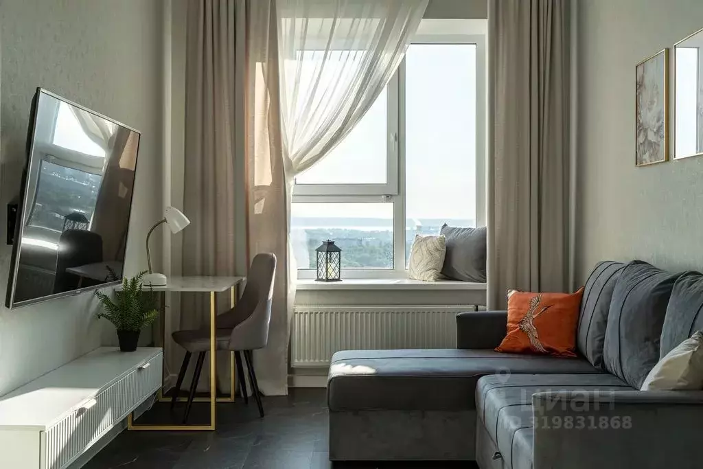 2-к кв. Татарстан, Казань ул. Братьев Касимовых, 35 (54.0 м) - Фото 1