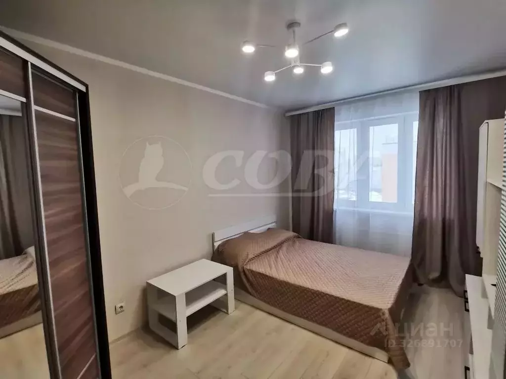 1-к кв. Тюменская область, Тобольск 10-й мкр, 72 (38.0 м) - Фото 1