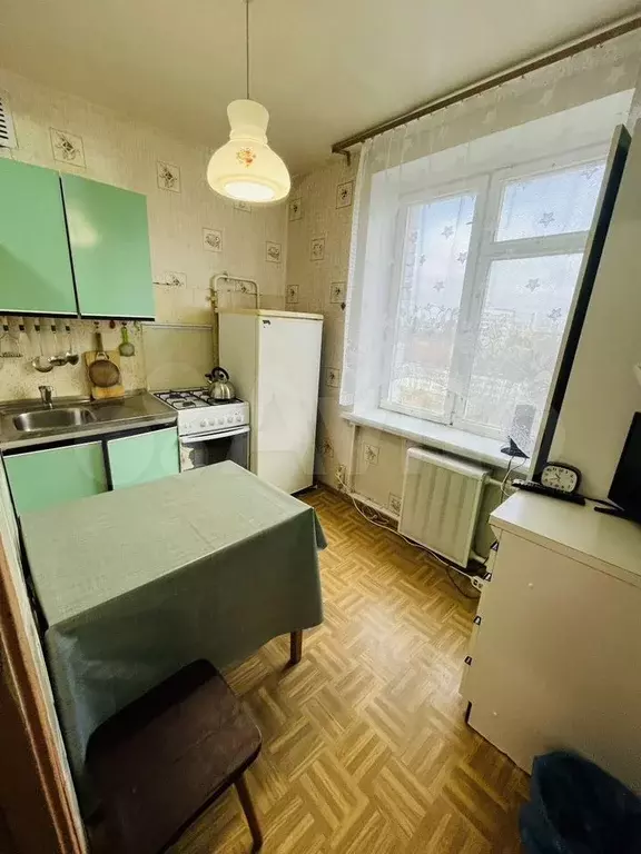 2-к. квартира, 50 м, 9/9 эт. - Фото 0