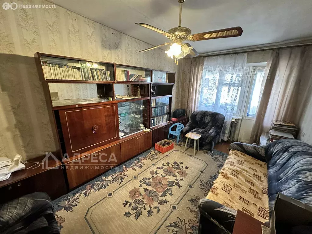 3-комнатная квартира: Азов, улица Кондаурова, 40 (63 м) - Фото 0