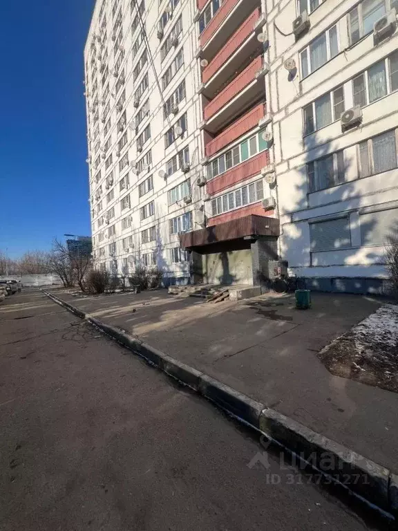 2-к кв. Московская область, Химки Ленинградская ул., 33 (40.0 м) - Фото 0