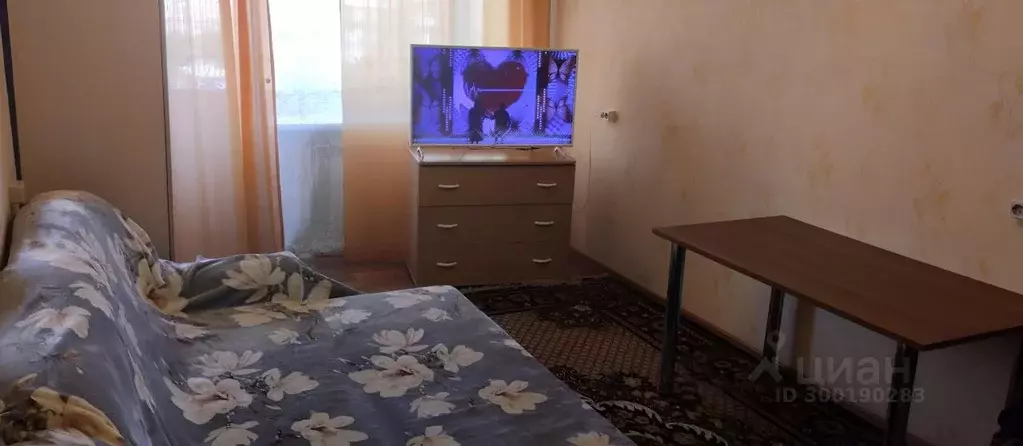 1-к кв. Хакасия, Абакан ул. Кошурникова, 9 (30.0 м) - Фото 1