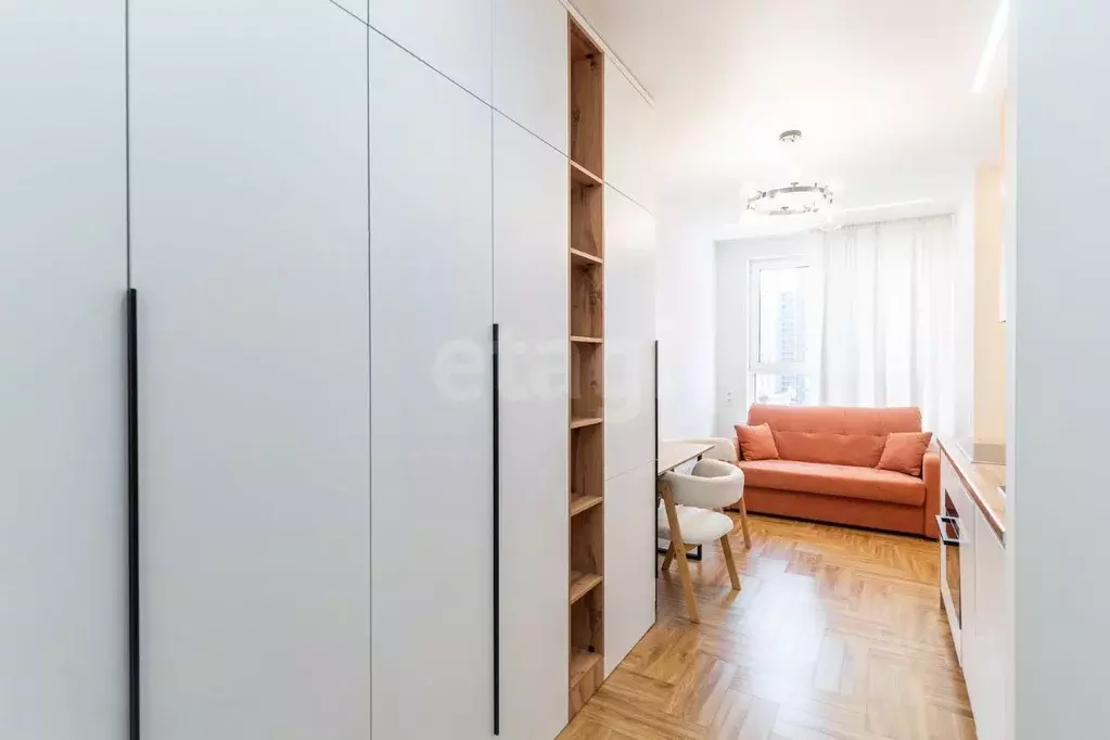 Студия Санкт-Петербург бул. Головнина, 6к1 (27.0 м) - Фото 1