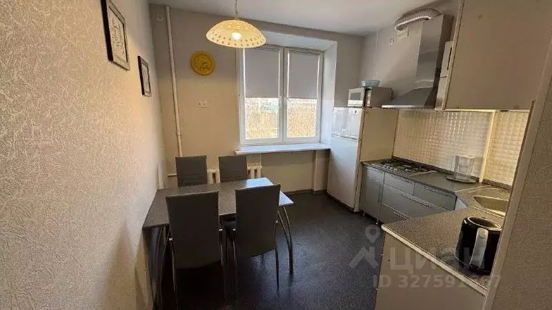 2-к кв. Волгоградская область, Волгоград Краснознаменская ул., 10 ... - Фото 2