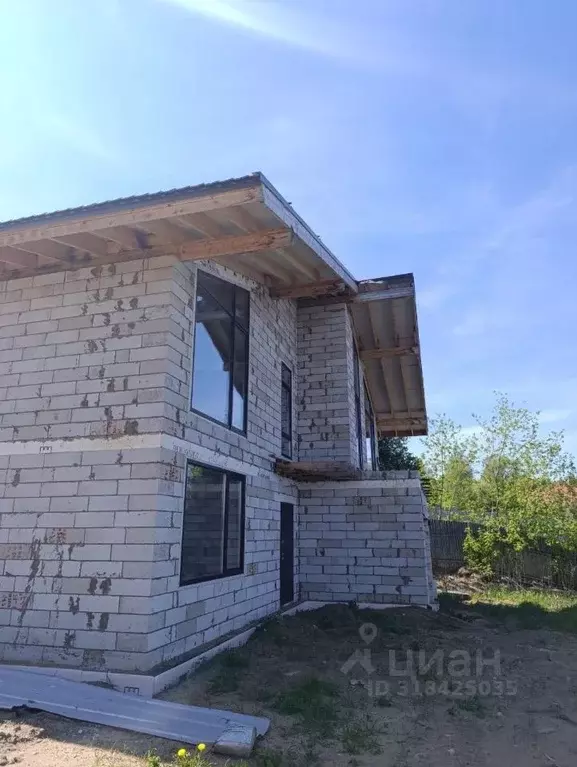 Дом в Пермский край, Добрянский муниципальный округ, Полазна рп  (219 ... - Фото 1