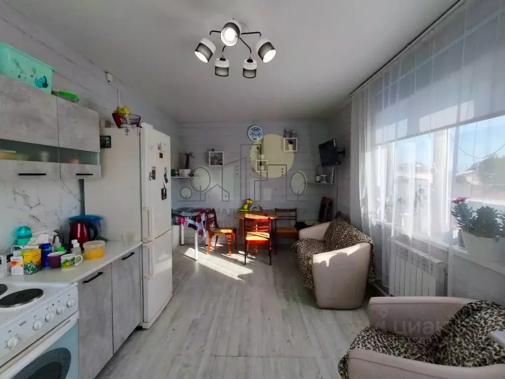Дом в Иркутская область, Иркутский муниципальный округ, с. Хомутово ... - Фото 0