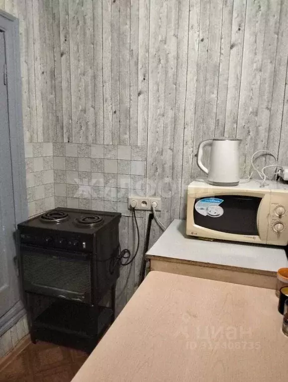 Комната Новосибирская область, Новосибирск ул. Ватутина, 4 (18.0 м) - Фото 0