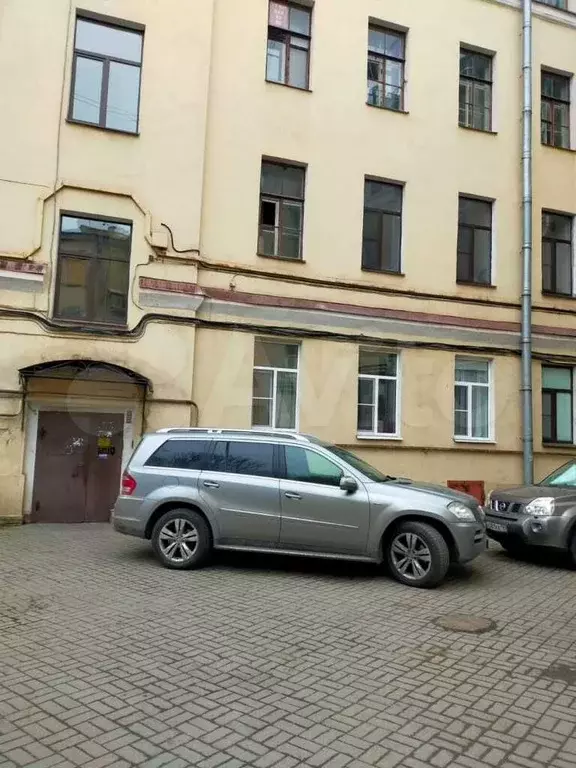 7-к. квартира, 168 м, 2/4 эт. - Фото 1