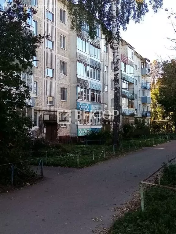 1к в 4-комнатной квартире (29 м) - Фото 1