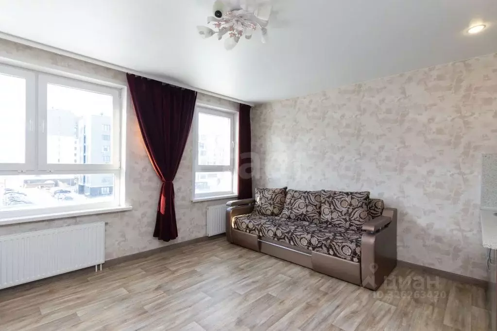 Студия Тюменская область, Тюмень ул. Павла Никольского, 4 (27.1 м) - Фото 1