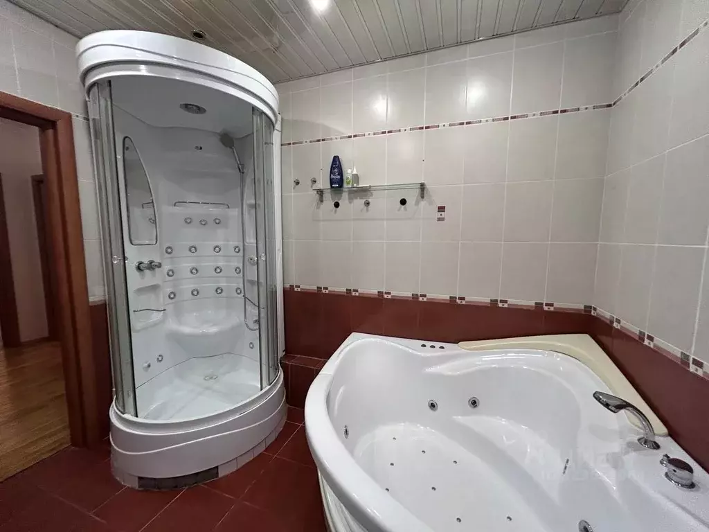 4-к кв. Нижегородская область, Нижний Новгород Верхне-Волжская наб., ... - Фото 2