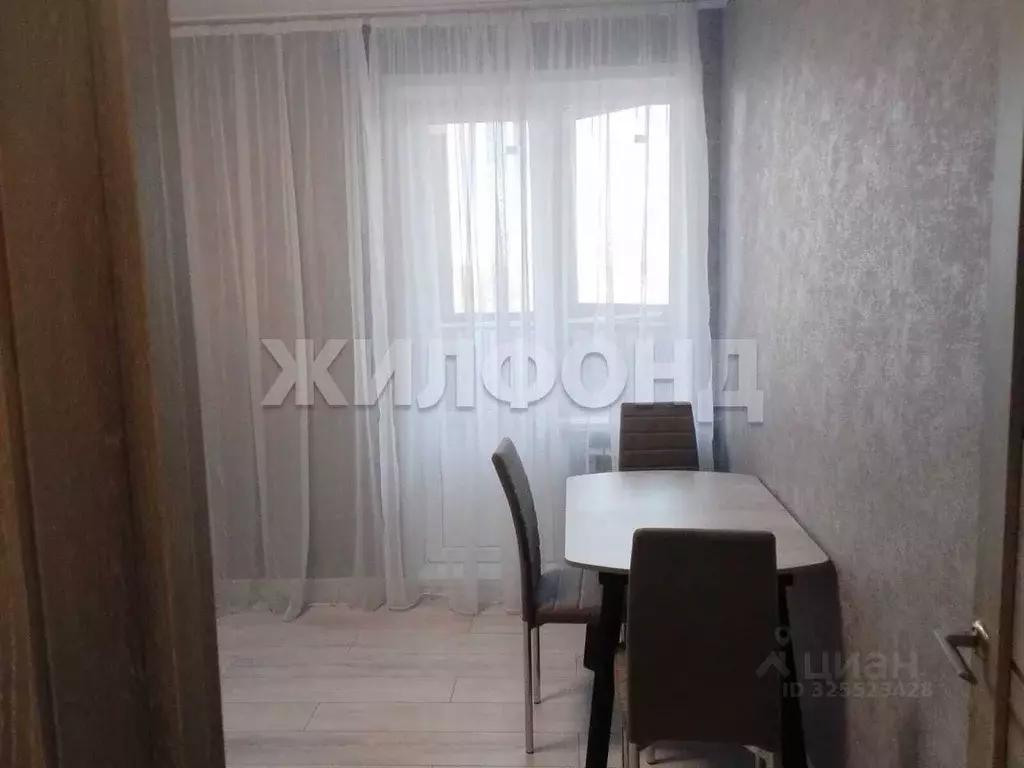 2-к кв. Новосибирская область, Новосибирск Гурьевская ул., 177 (52.0 ... - Фото 2