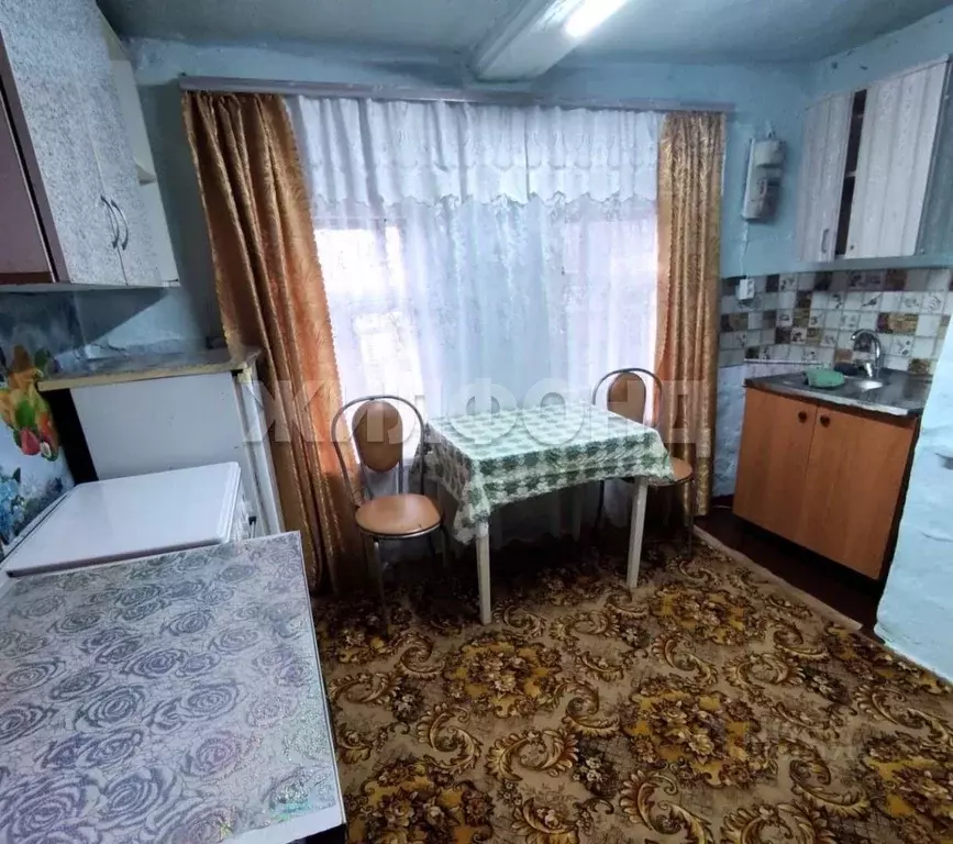 Дом в Новосибирская область, Колывань рп ул. Калинина (32 м) - Фото 2