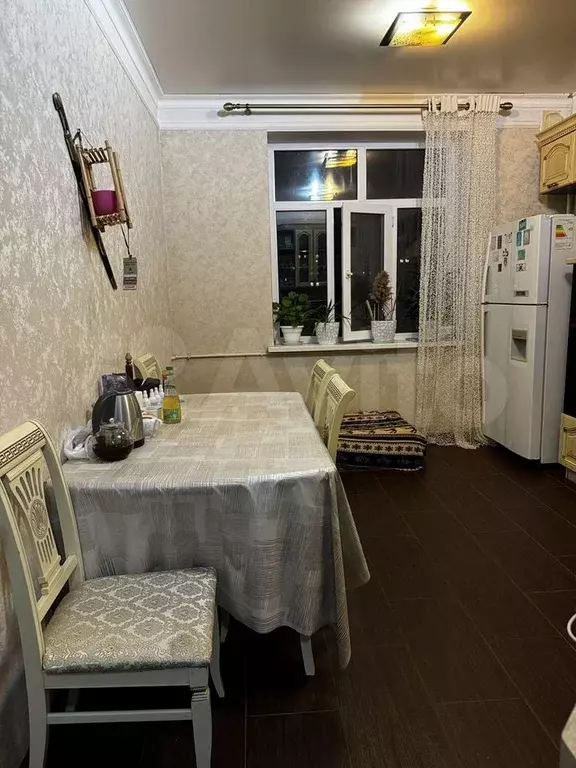 1-к. квартира, 47 м, 4/5 эт. - Фото 1