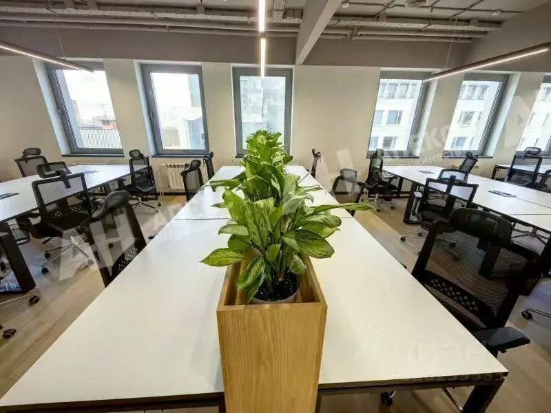 Помещение свободного назначения в Москва Новослободская ул., 16 (923 ... - Фото 1