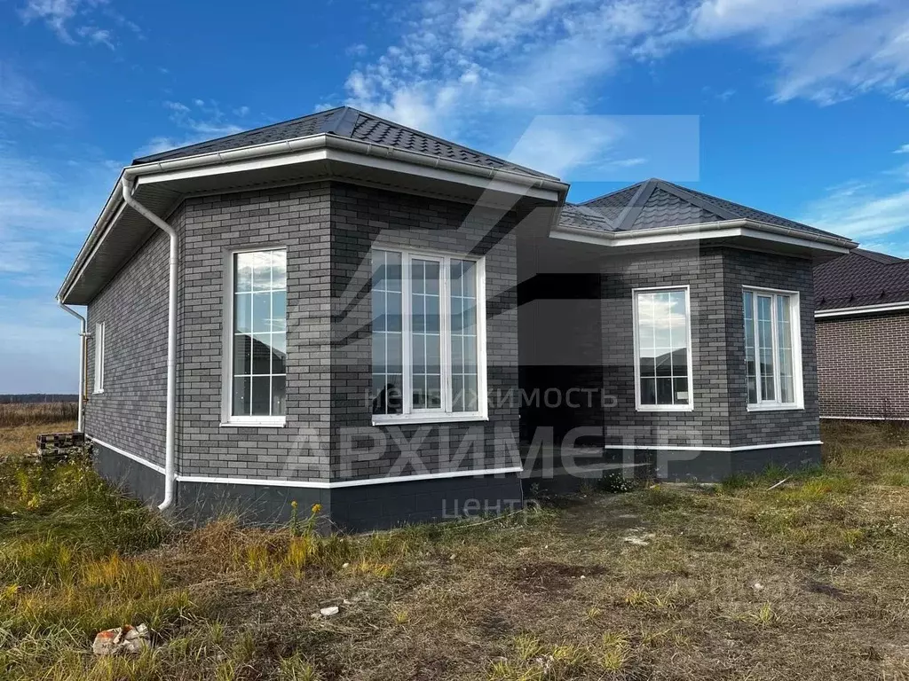 Дом в Курская область, Курский район, Полянский сельсовет, с. ... - Фото 2