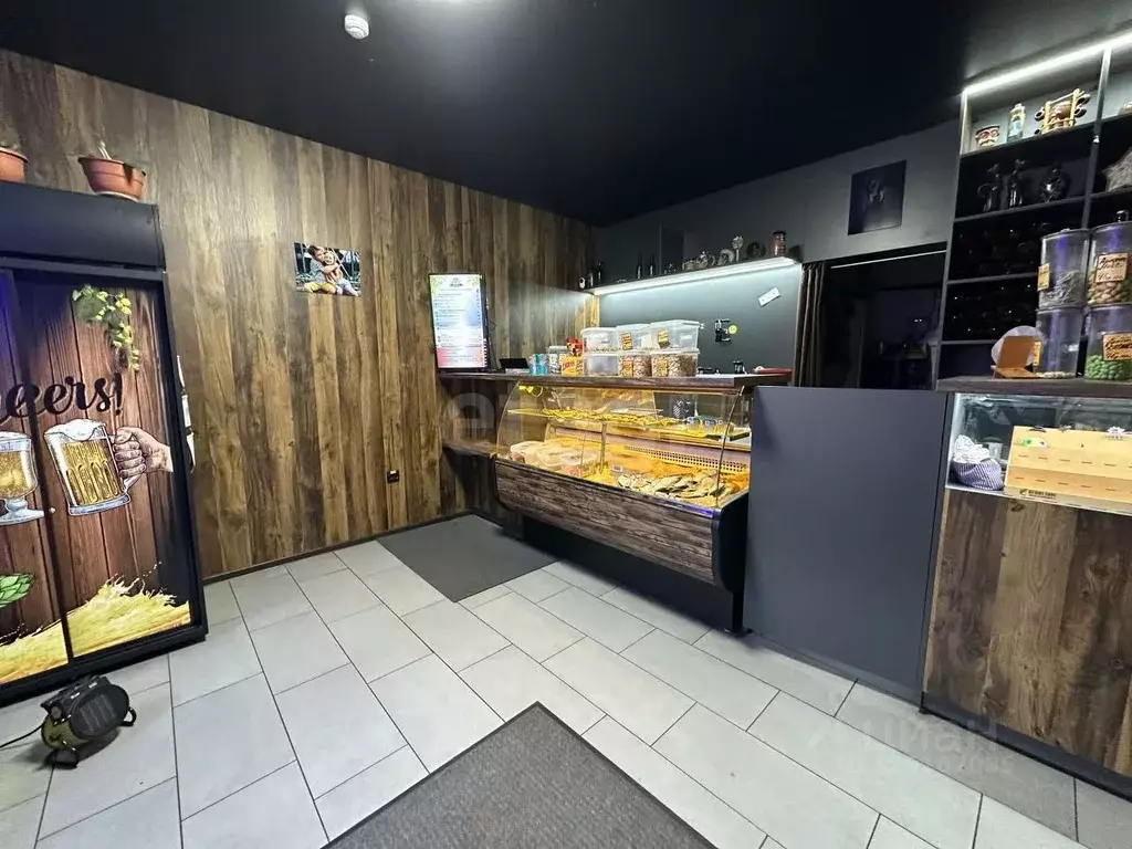 Торговая площадь в Калининградская область, Калининград ул. Аллея ... - Фото 1