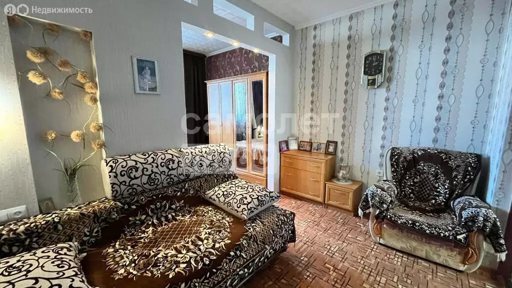 Дом в станица Гостагаевская, Комсомольская улица (100 м) - Фото 2