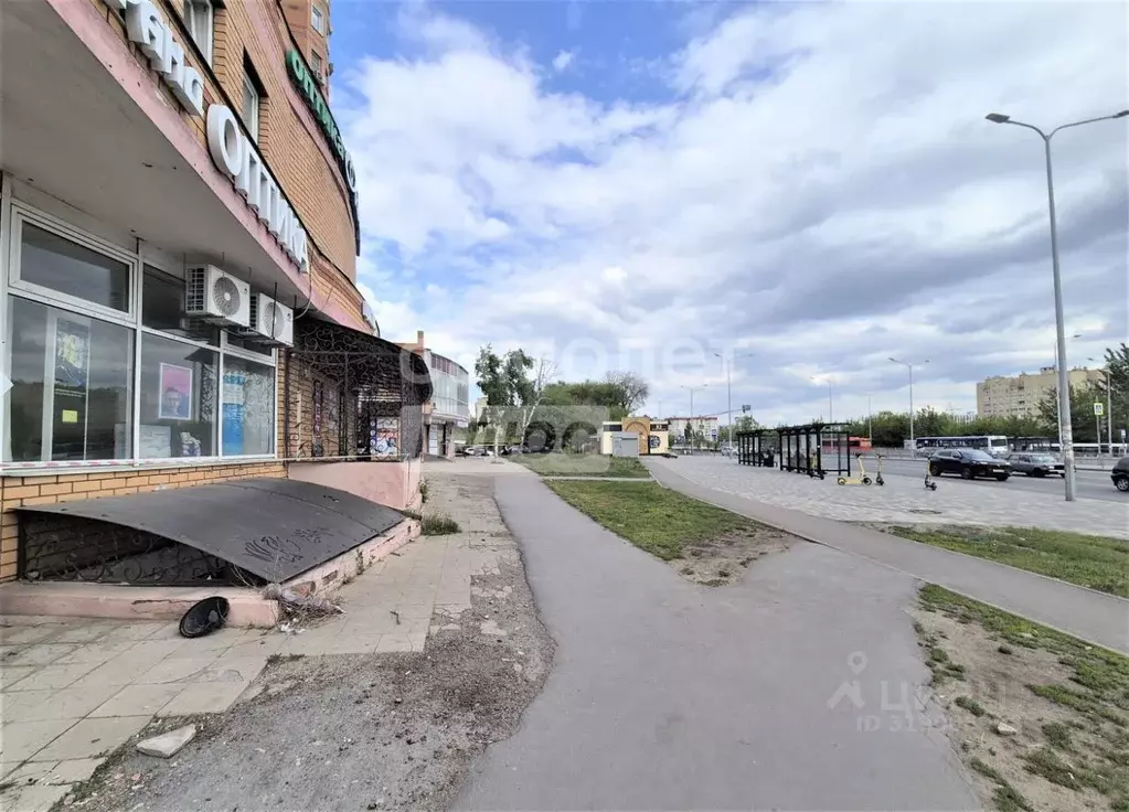 Помещение свободного назначения в Липецкая область, Липецк просп. ... - Фото 1