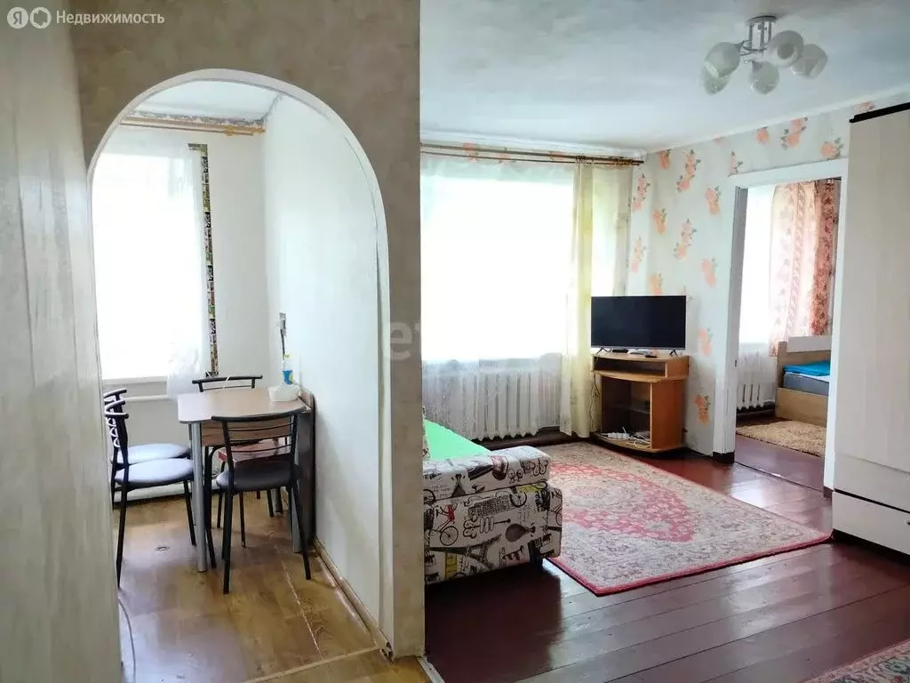 2-комнатная квартира: Туринск, улица Карла Маркса, 92 (44 м) - Фото 1