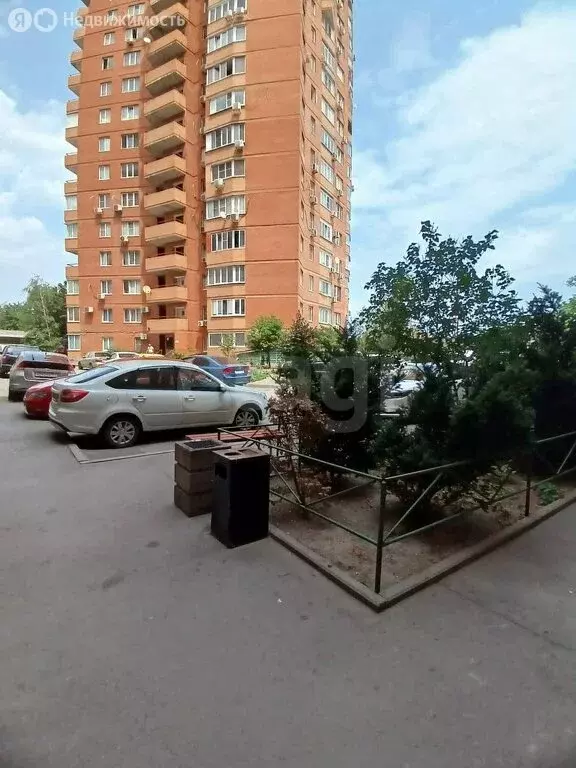 3-комнатная квартира: Ростов-на-Дону, улица Крупской, 82/2 (110 м) - Фото 0