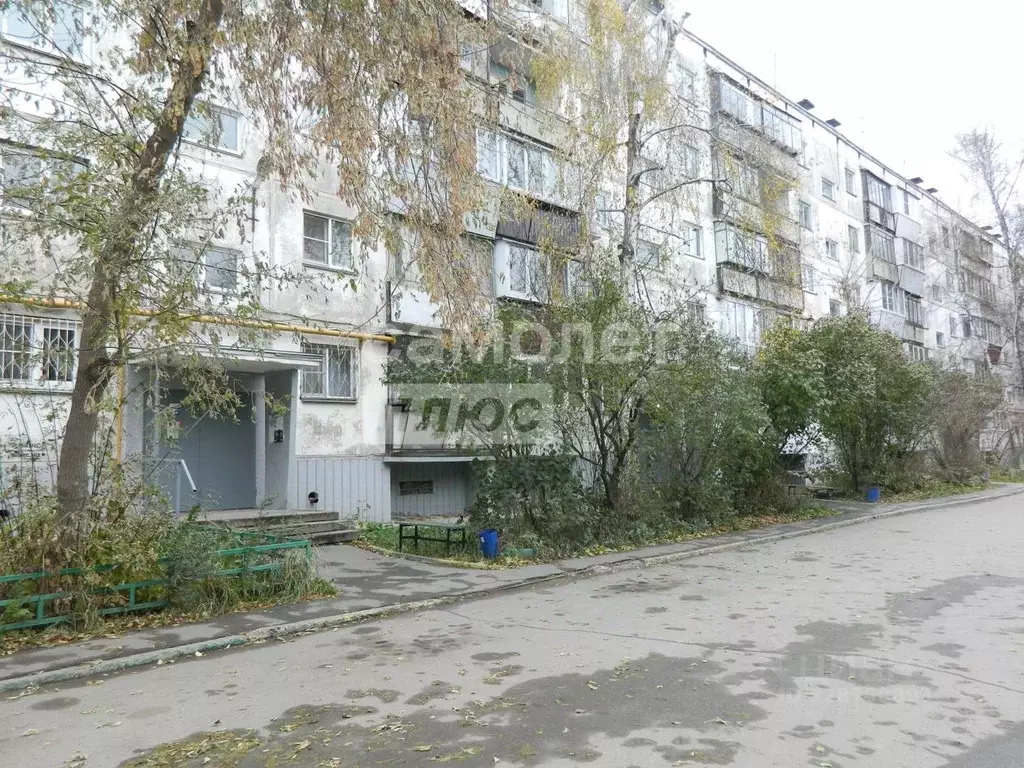 Комната Челябинская область, Челябинск ул. Масленникова, 4 (17.0 м) - Фото 1