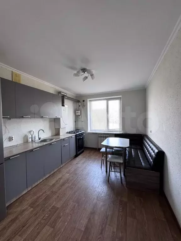 2-к. квартира, 53,5 м, 3/3 эт. - Фото 0