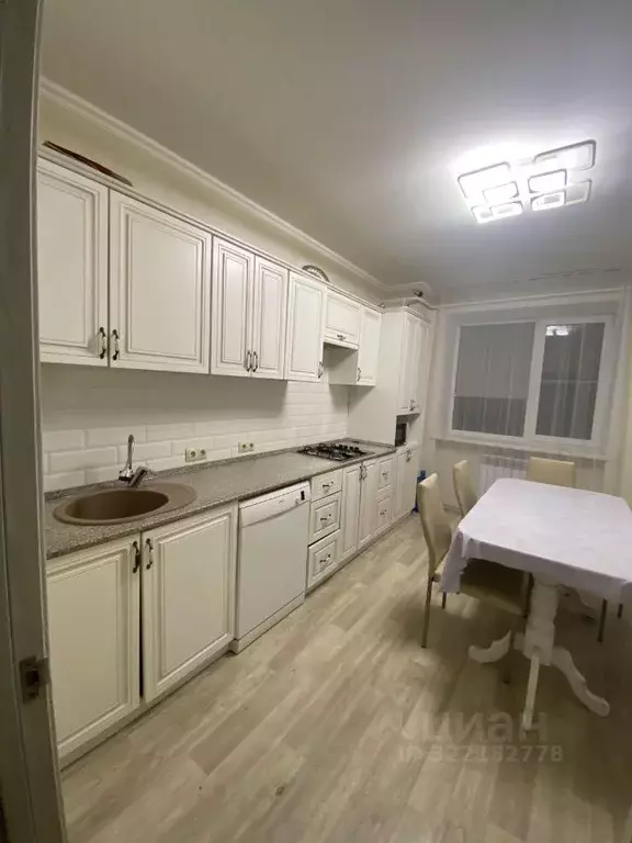 2-к кв. Калмыкия, Элиста ул. Ю. Клыкова, 7 (66.0 м) - Фото 1