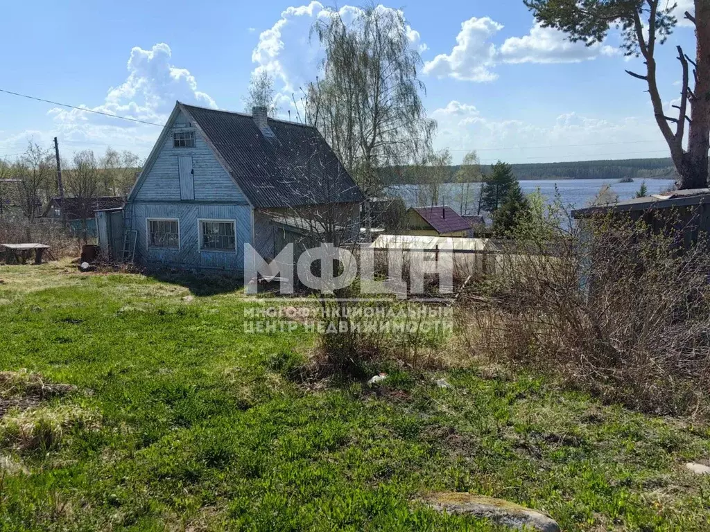 Дом в Карелия, Сегежский муниципальный округ, д. Майгуба  (40 м) - Фото 0