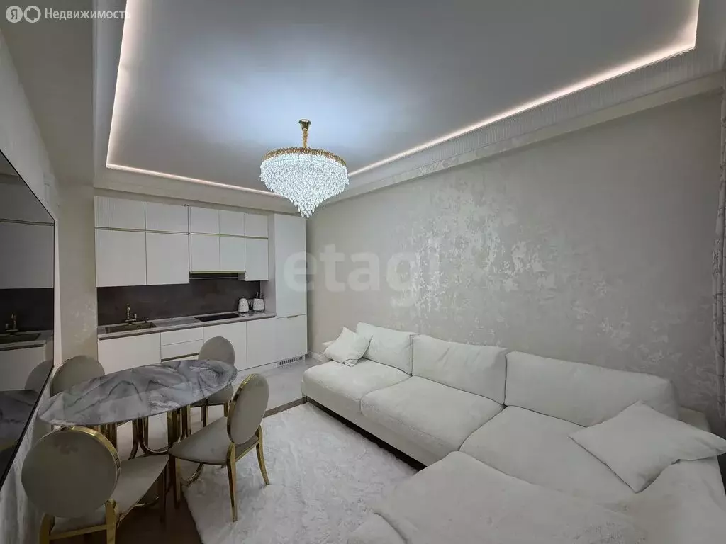 2-комнатная квартира: Каспийск, улица Азиза Алиева, 4/1 (63 м) - Фото 2