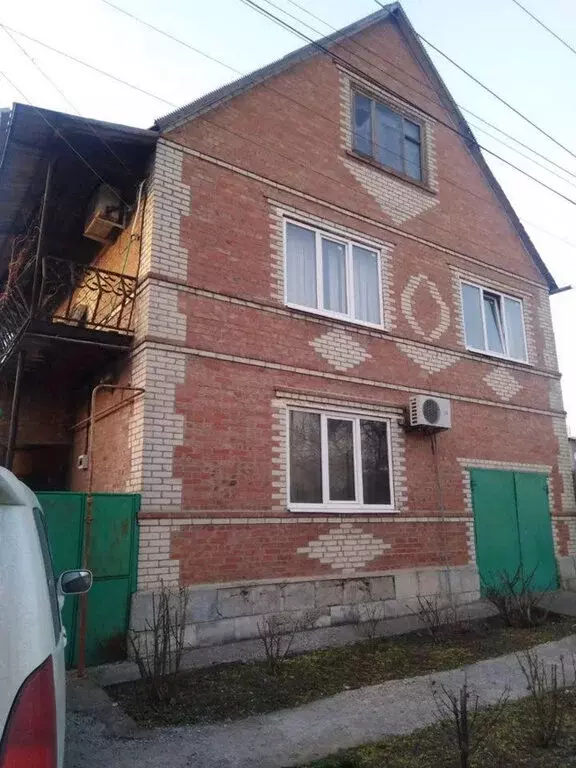 Дом в Таганрог, Северная улица, 42 (190 м) - Фото 0