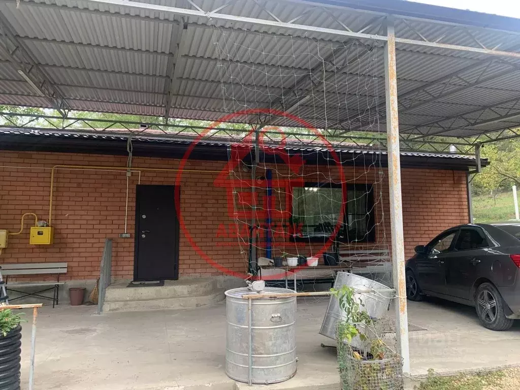 Дом в Краснодарский край, Успенский район, Убеженское с/пос, Новенький ... - Фото 1