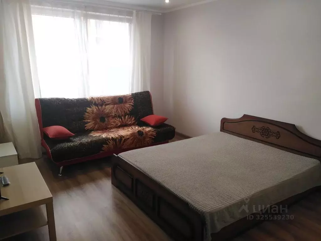 1-к кв. Тюменская область, Тюмень ул. Ю.-Р.Г. Эрвье, 32к1 (35.0 м) - Фото 1