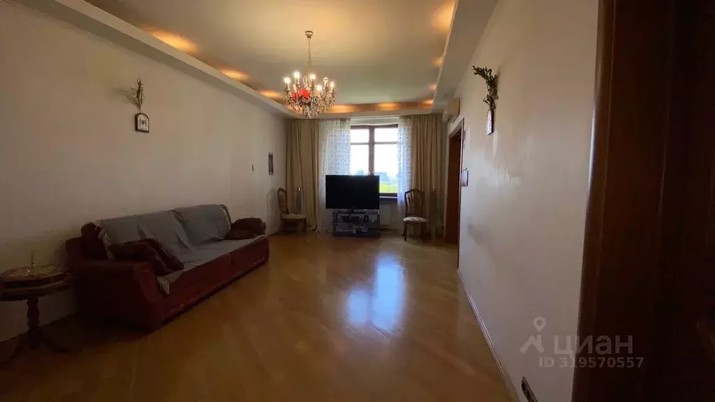 5-к кв. Москва Волоколамское ш., 60К2 (178.0 м) - Фото 0