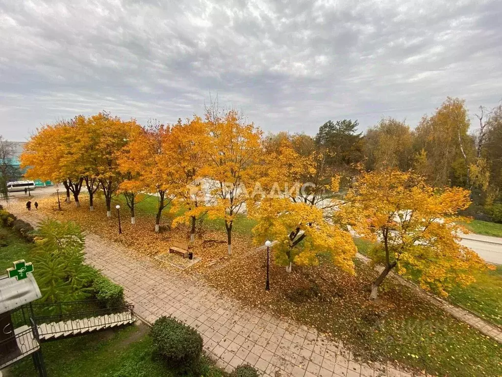 3-к кв. Калужская область, Дзержинский муниципальный округ, Товарково ... - Фото 1