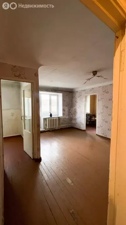 3-комнатная квартира: Улан-Удэ, проспект 50-летия Октября, 48 (56.2 м) - Фото 1