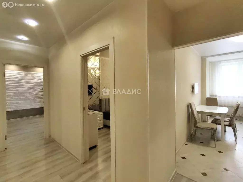 2-комнатная квартира: Химки, улица Бабакина, 15 (67.9 м) - Фото 1