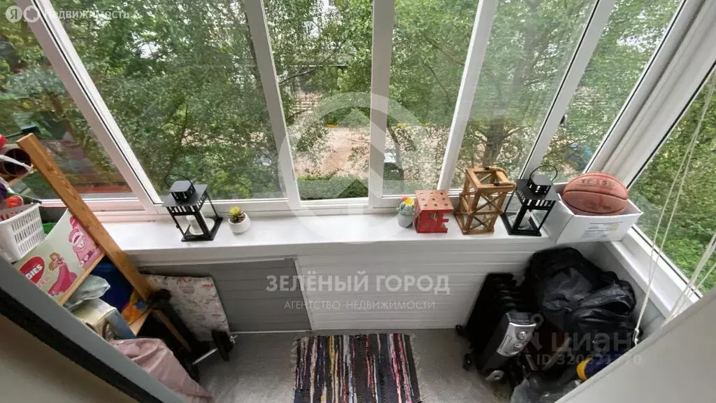 2-комнатная квартира: Алабушево, Военно-Морская улица, 12 (47.7 м) - Фото 0