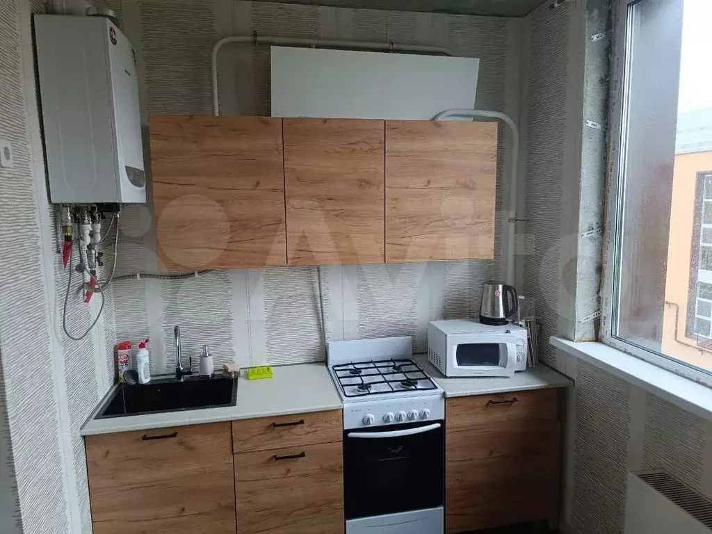 1-к. квартира, 35 м, 3/3 эт. - Фото 0