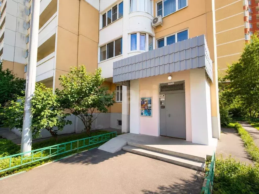 2-к кв. Московская область, Красногорск бул. Южный, 2 (52.5 м) - Фото 2