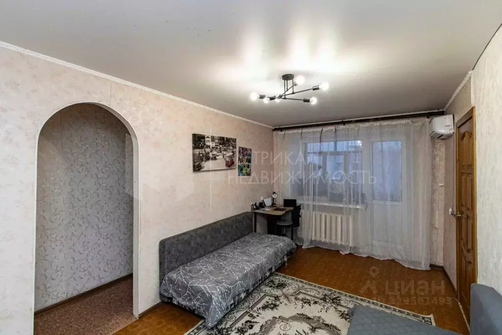2-к кв. Тюменская область, Тюмень Тульская ул., 4 (41.5 м) - Фото 1