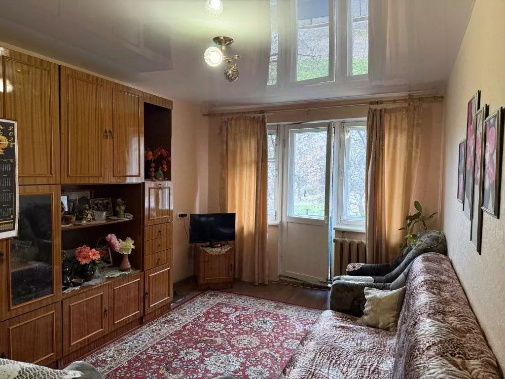 3-к кв. Кировская область, Киров ул. Чапаева, 34 (57.8 м) - Фото 1