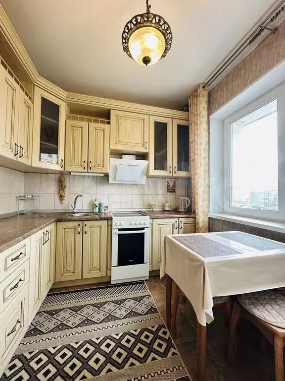 1-к. квартира, 36 м, 4/17 эт. - Фото 0